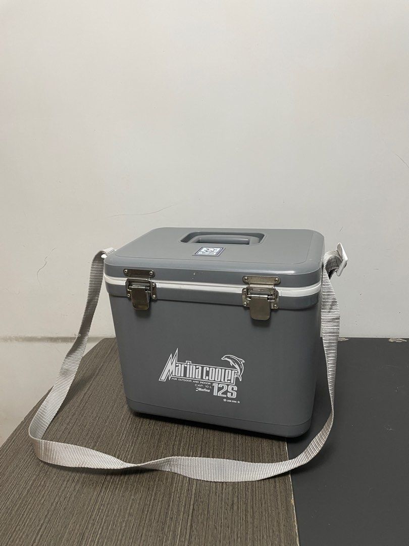 Marina cooler box 12s hotsell