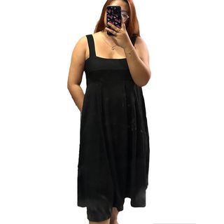 (Category: ) located in . Submitted by rapidshopeeee (Listing ID 1259955206, Image 1). Description: .