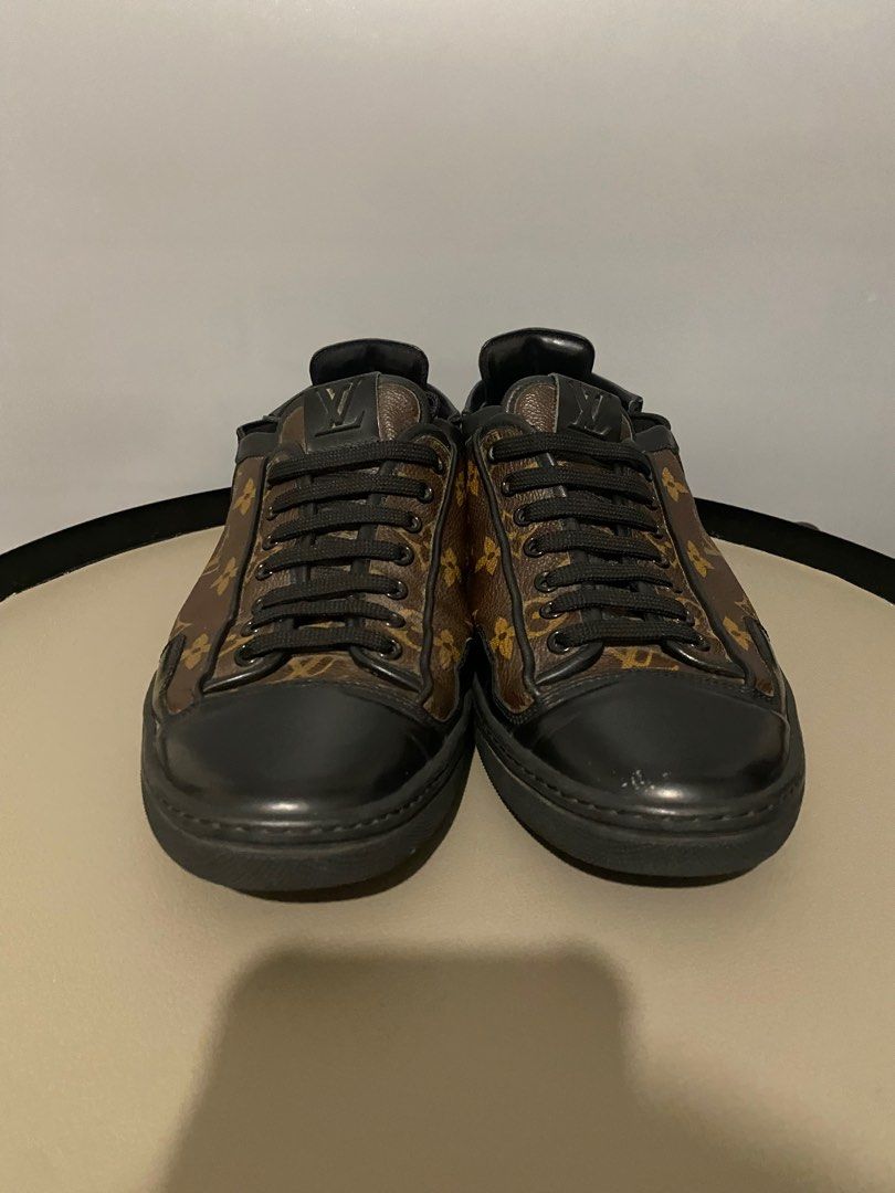 Louis Vuitton - Front Row - Sneakers - Size: Shoes / EU 39 - Catawiki