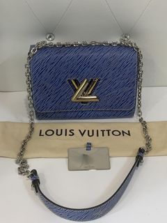 Louis Vuitton Sac BB Twist One Handle LV Cuir Vert ref.824914 - Joli Closet