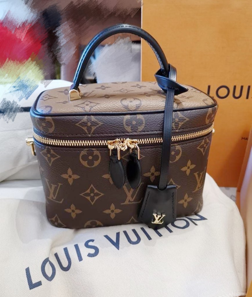 Louis Vuitton Vanity PM Handbag for AR - 3D model by domen96 (@domen96)  [f12e904]
