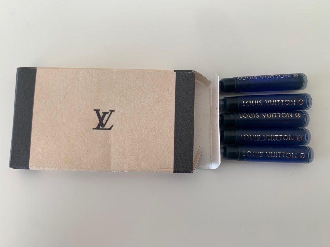 NEW LOUIS VUITTON CARGO N FEATHER PEN77262 IN BLACK FOUNTAIN PEN ALLIGATOR LEATHER  Exotic leather ref.410975 - Joli Closet