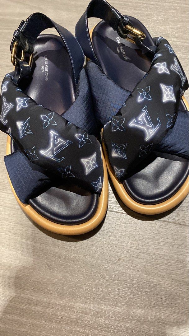 Louis Vuitton Pool Pillow comfort Slides, Luxury, Sneakers & Footwear on  Carousell