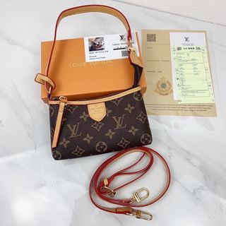 💯% Authentic Louis Vuitton vintage Dauphine Sac Hand bag, Luxury, Bags &  Wallets on Carousell