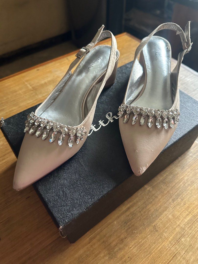 Used wedding shoes hot sale
