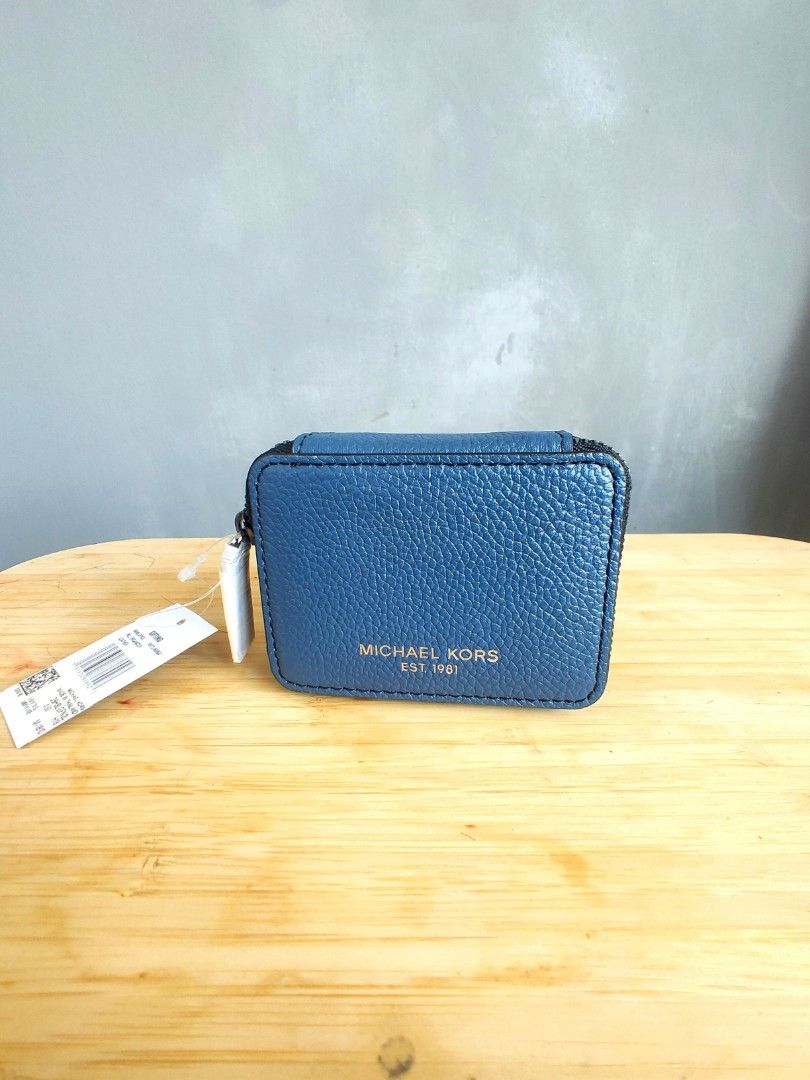 Michael kors pill case new arrivals