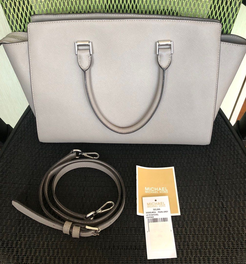 Michael Kors Charlotte Large Satchel black, Women's Fashion, Bags &  Wallets, Cross-body Bags on Carousell