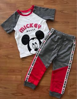 (Category: ) located in . Submitted by cluttermatters (Listing ID 1259998572, Image 1). Description: .