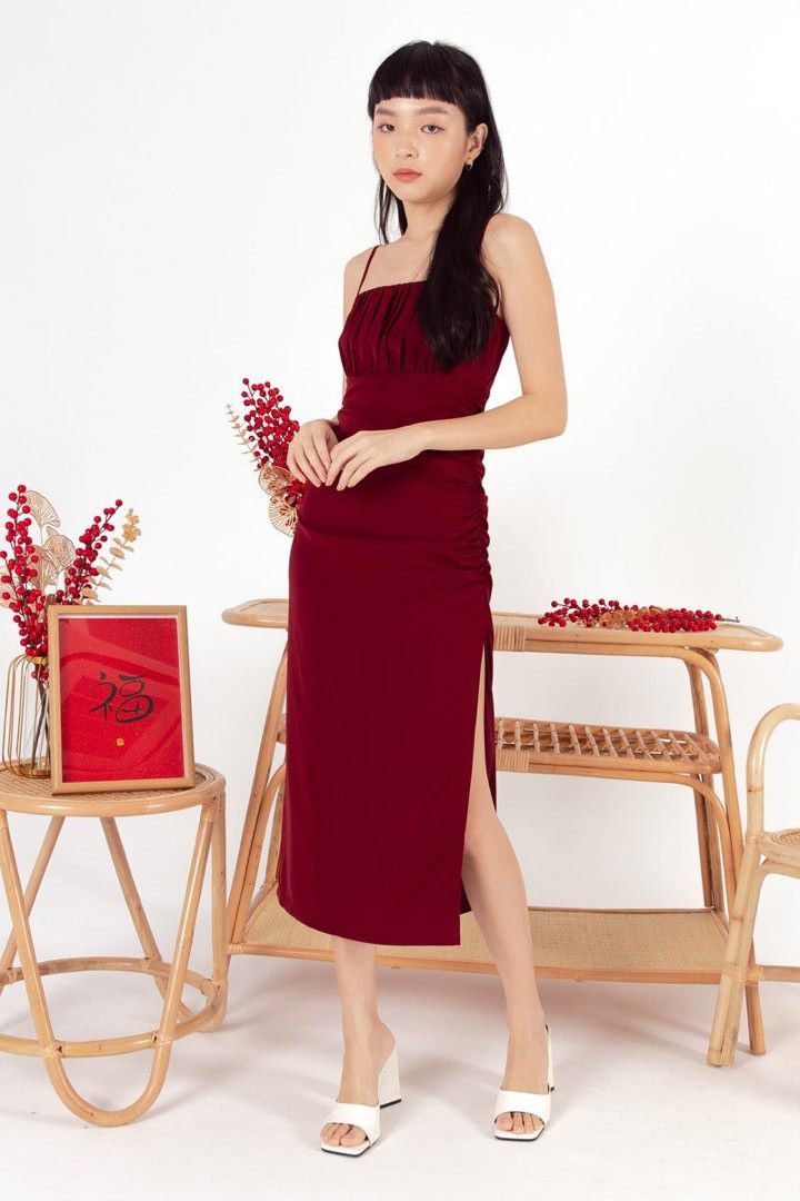 Red ruched online midi dress