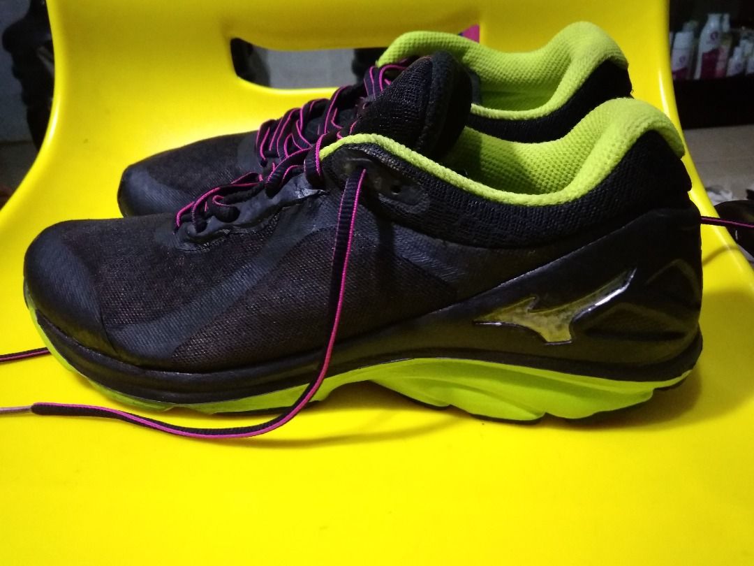 Sepatu mizuno x10 clearance