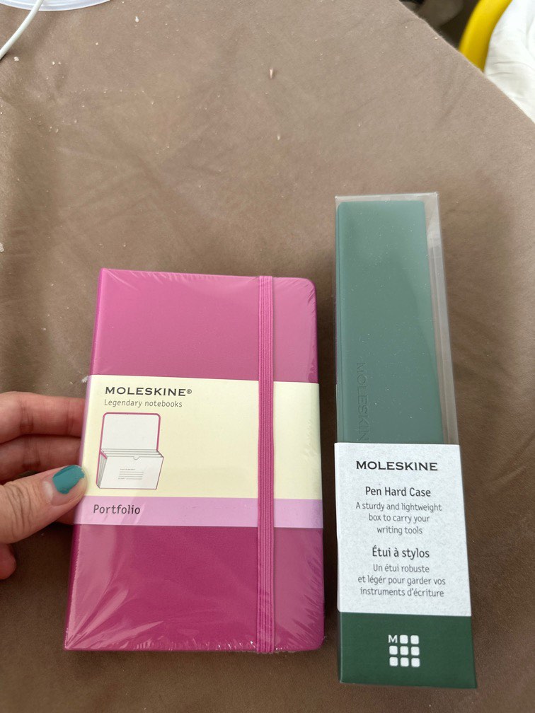 Moleskin Pen Hard Case & Moleskin Portfolio, Hobbies & Toys, Stationery