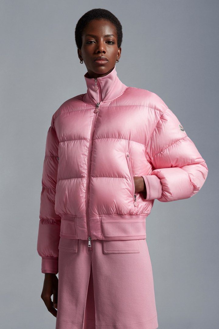 Moncler deals pink puffer