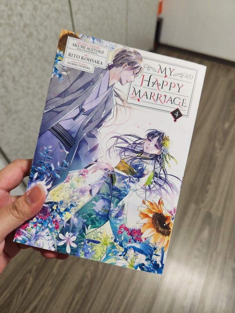My Happy Marriage Manga Box Set My Happy Marriage Manga Volumes 1-4, Hobbies & Toys, Books & Magazines