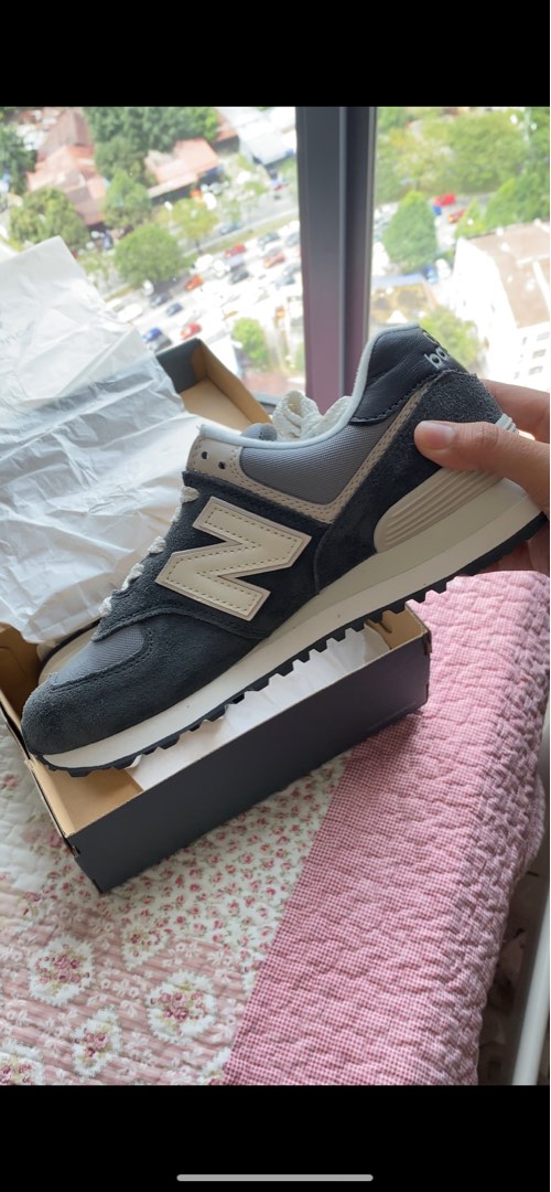 New balance clearance 81 on feet