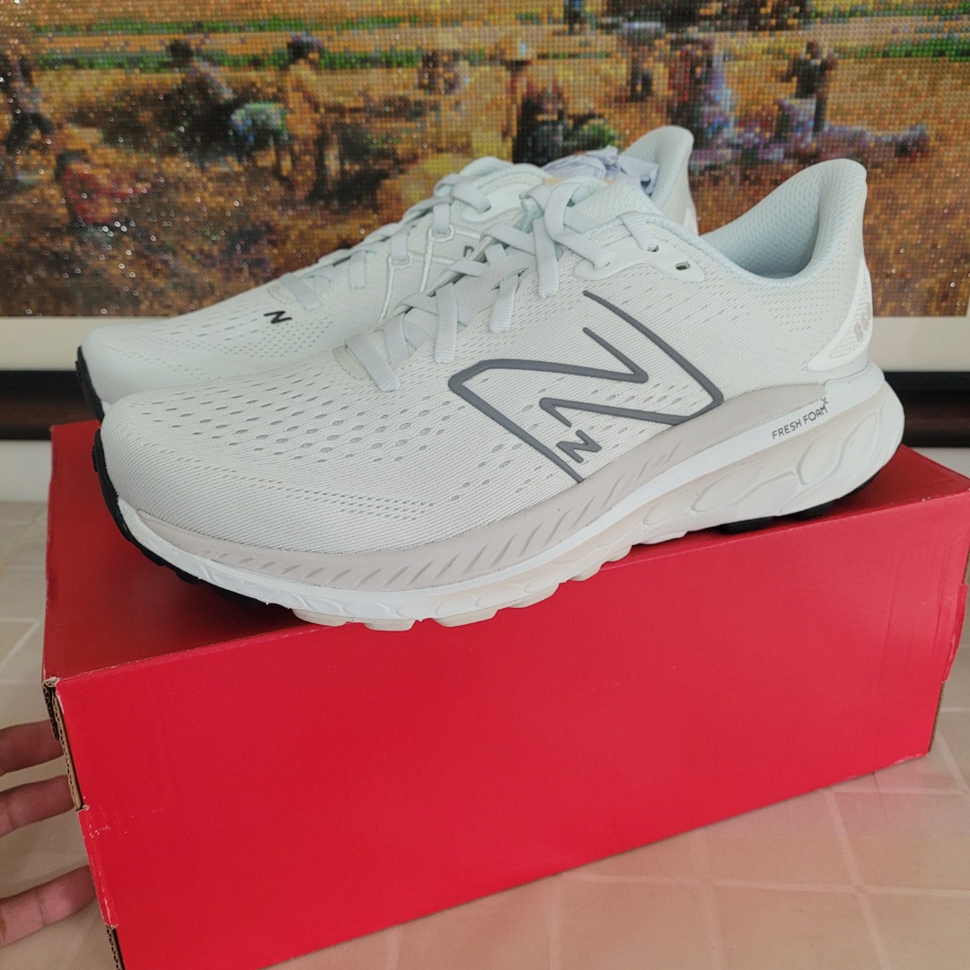 New Balance 860 V13 Men's Running, Men's Fashion, Footwear, Sneakers on