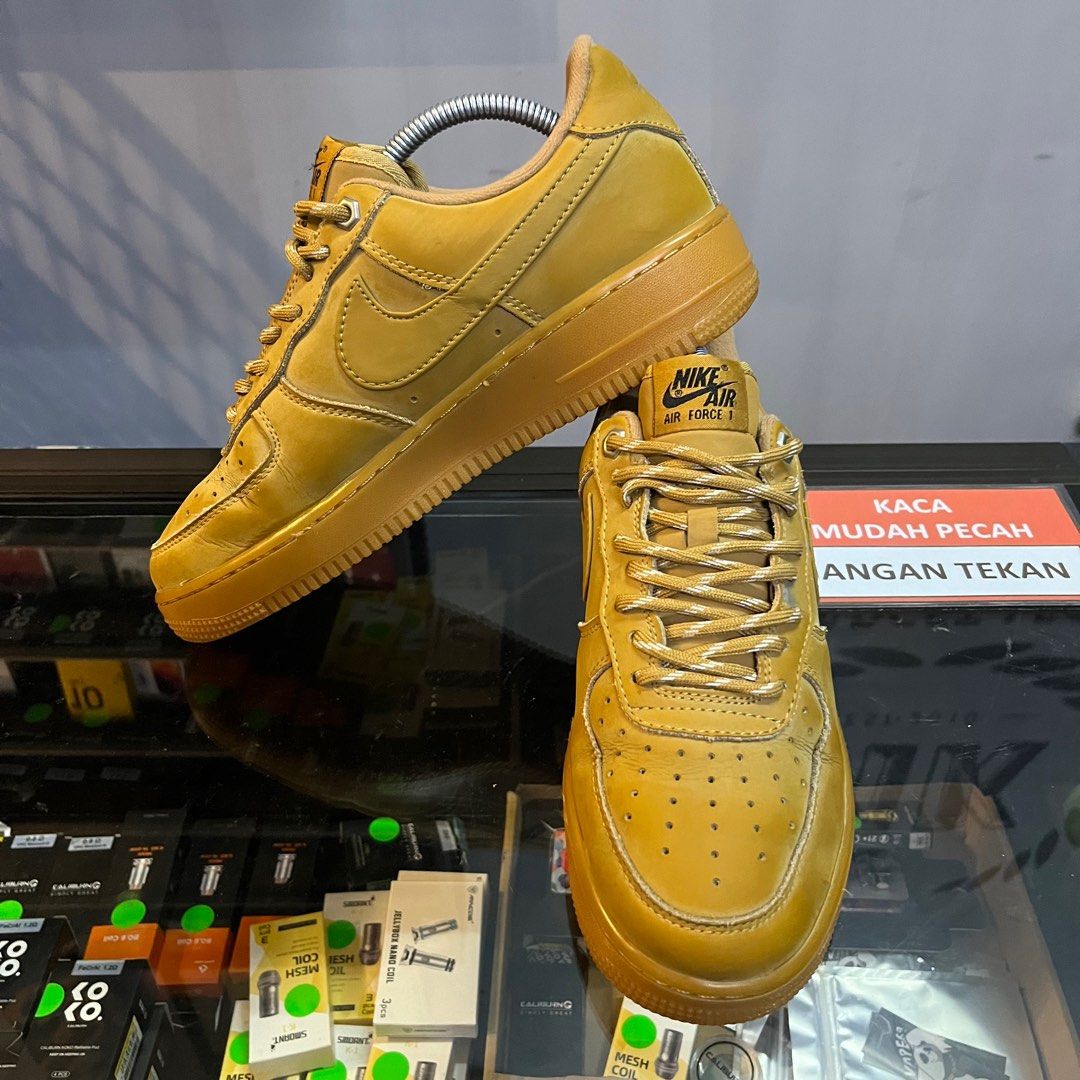 Nike air force one gamuza clearance