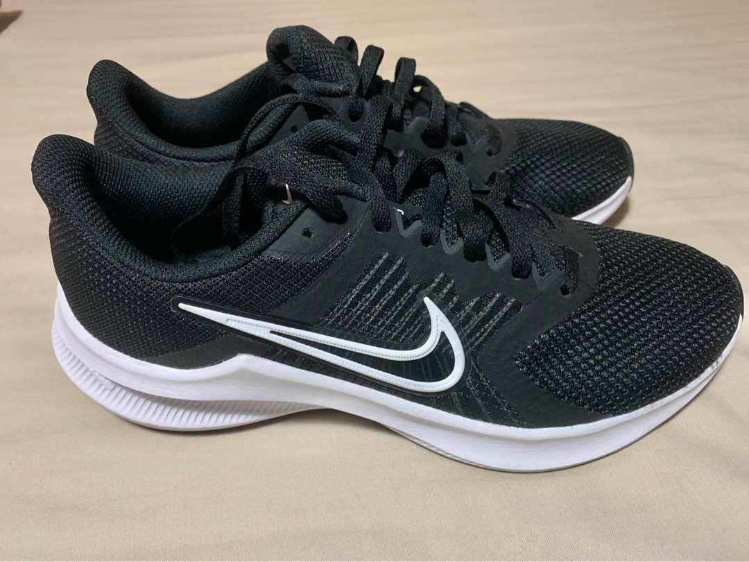 tenis nike down shifter