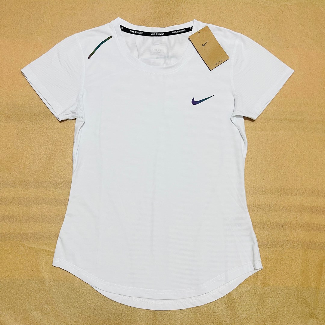 Original WOMEN NIKE LADY DRI-FIT Running Shirt, Women's Fashion, Activewear  on Carousell