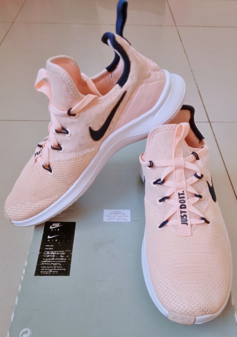 Nike Free TR 8 Crimson Tint Light Peach 7 Women eur38 24cm