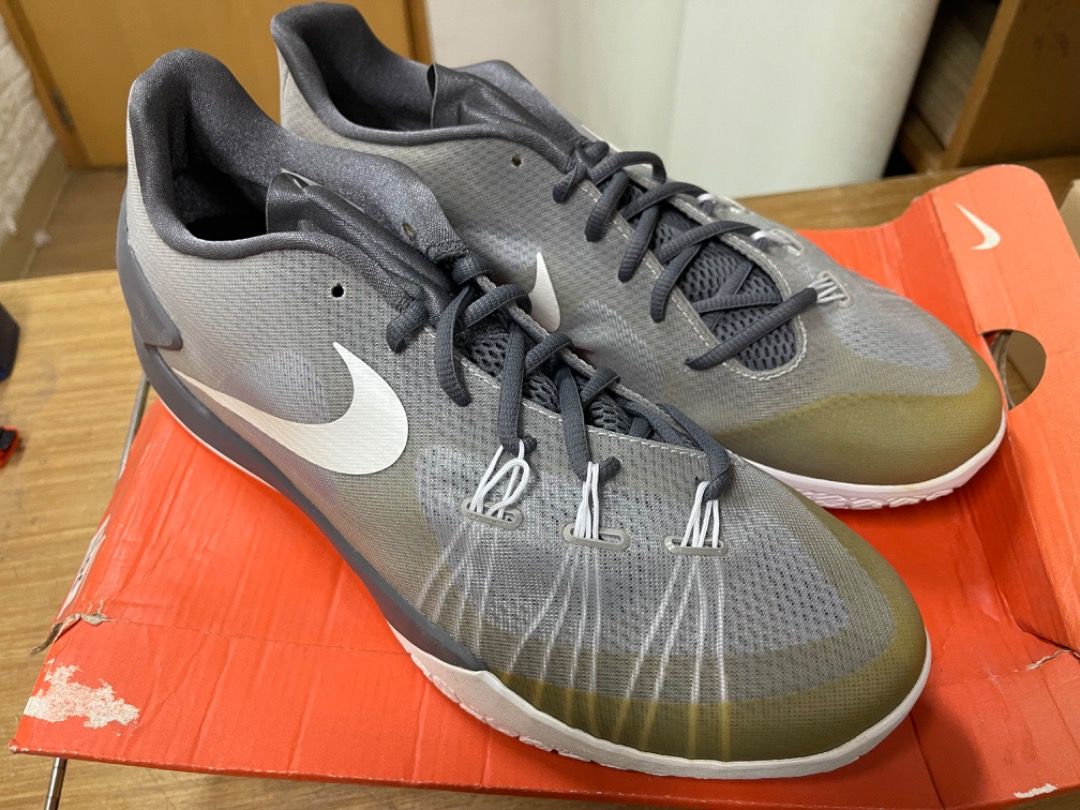 Nike HYPERCHASE UK11 EUR46 Carousell