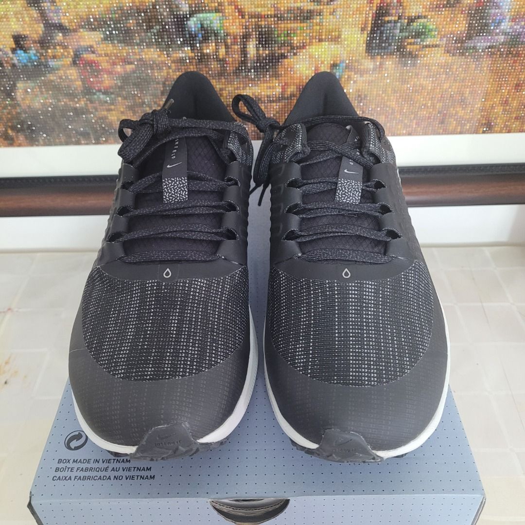 Nike Men's Air Zoom Pegasus 38 Shield Weatherized Road Running Shoes