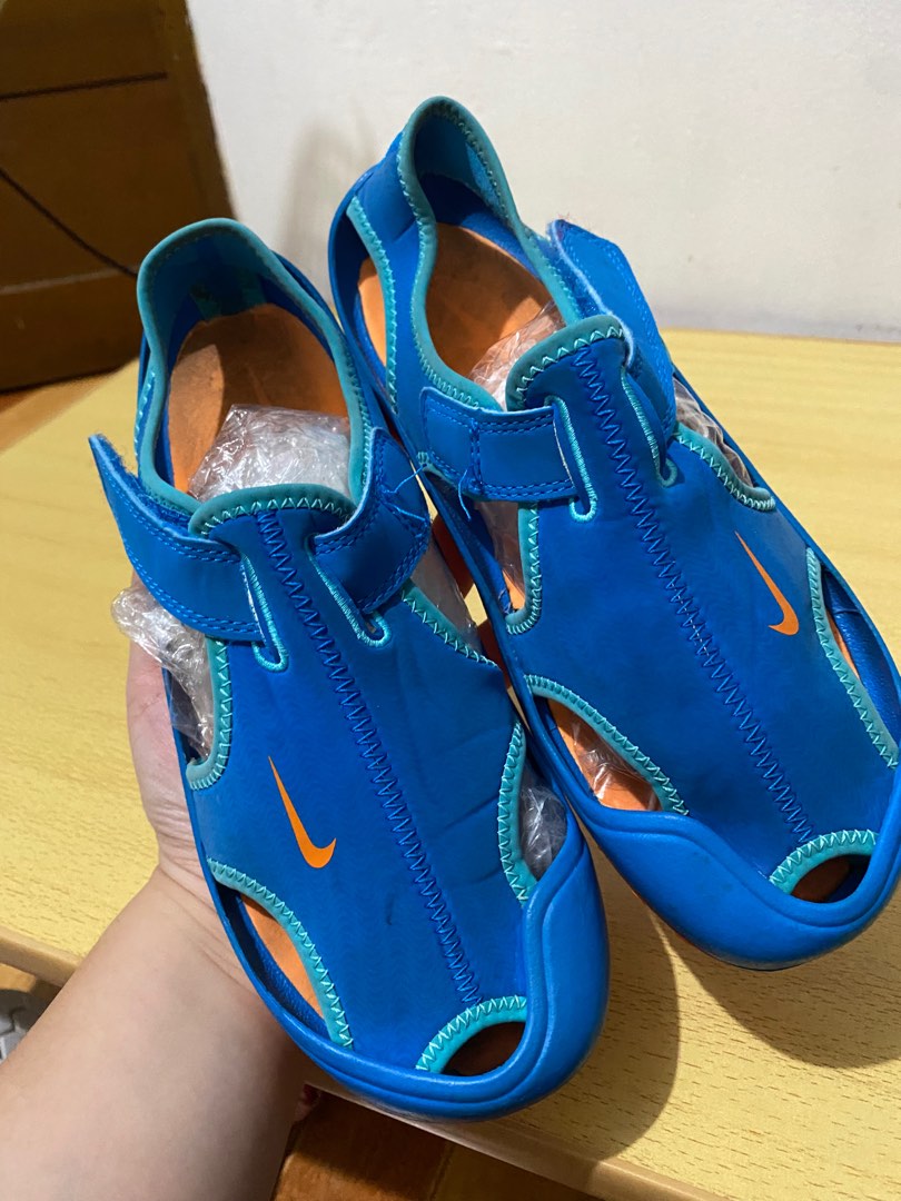 Nike sun protect sandals store