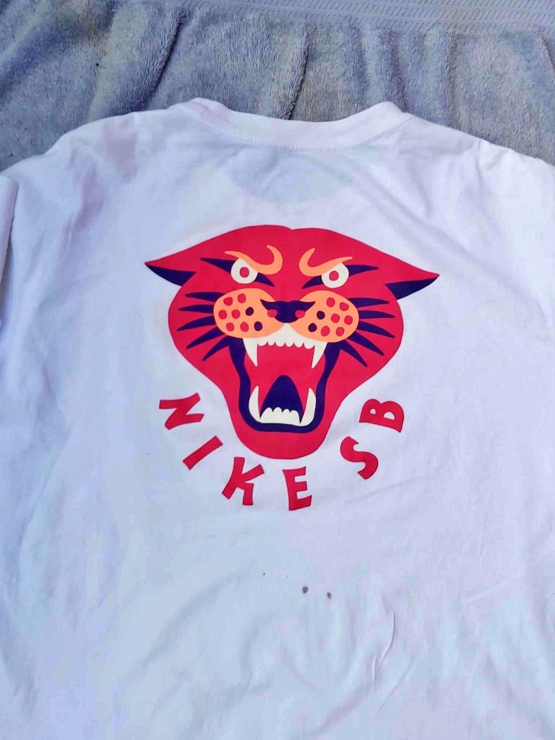 nike sb panther tee