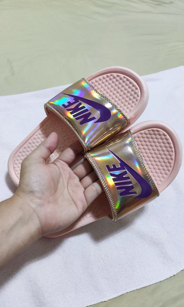 Nike benassi deals hologram