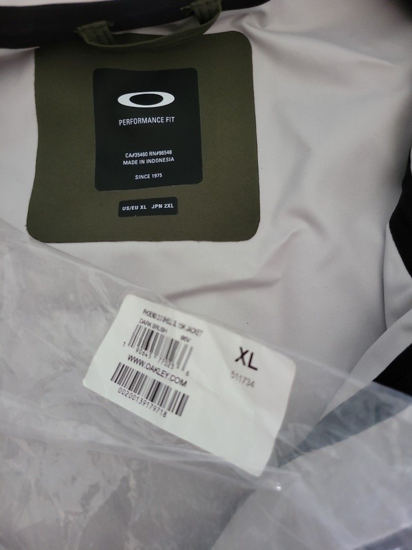 Oakley phoenix 2.0 shell 3l 15k jacket discount