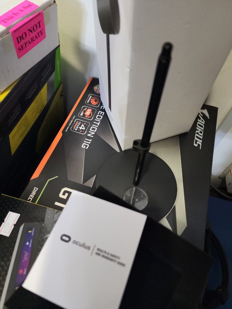 Oculus sensor sale stand