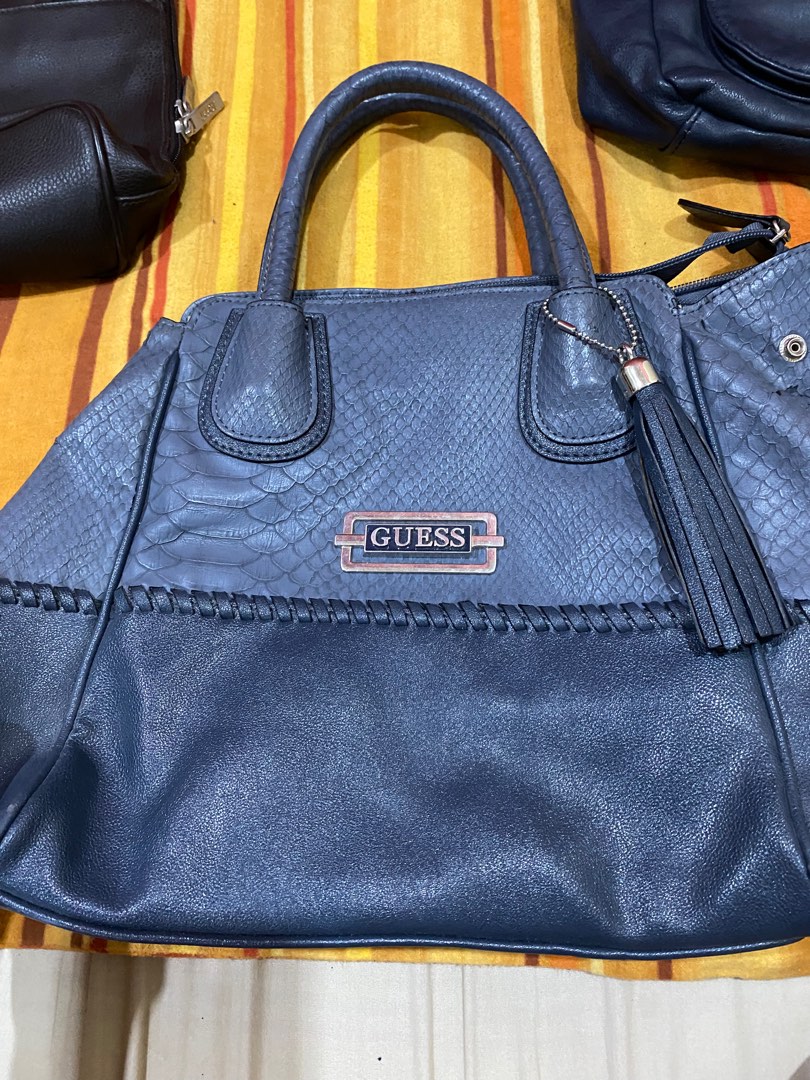 Original Guess Bag, Women's Fashion, Bags & Wallets, Shoulder Bags on Carousell