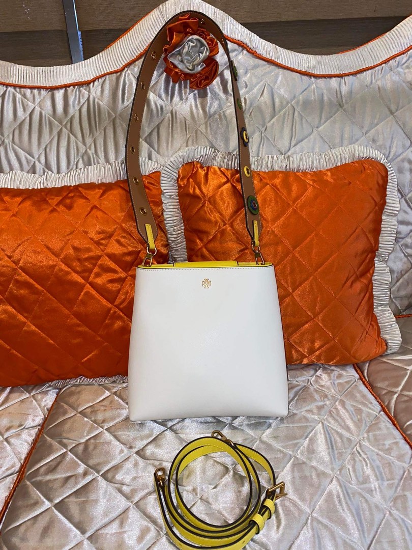 Original Tori Burch Bucket Bag, Luxury, Bags & Wallets on Carousell