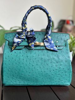 Muscular Nilo Crocodile bellyskin BK 30cm Blue Marine, Gold Hardware,  Women's Fashion, Bags & Wallets, Tote Bags on Carousell