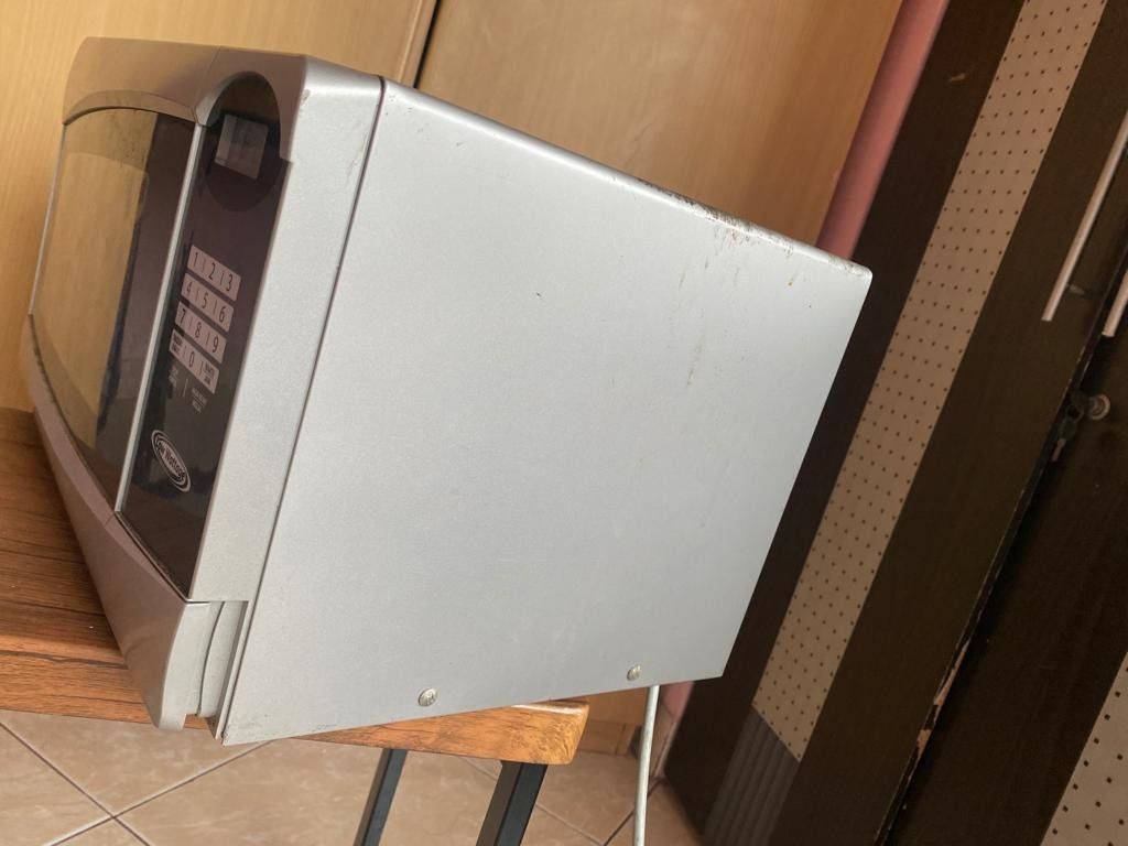 Oven Microwave Sharp R230R(S) Low Wattage, Elektronik, Lainnya di