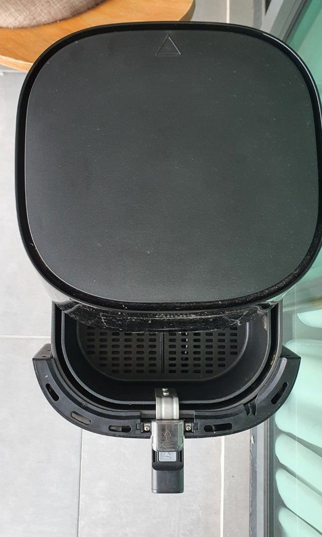 Philips Airfryer XL. Harvey Norman warranty 2025, TV & Home Appliances