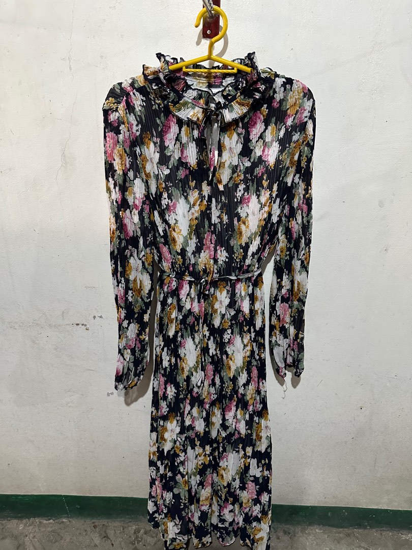 pleated dress from bangkok, Women's Fashion, Dresses & Sets, Dresses on