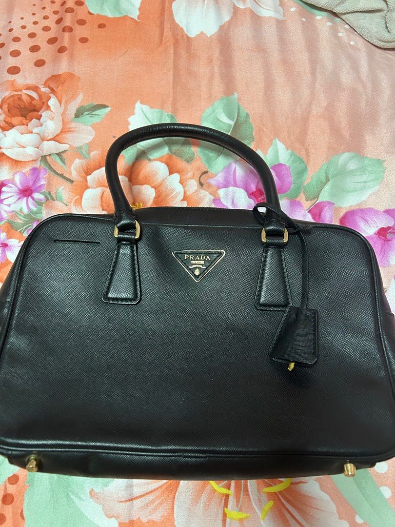 Cheap prada hotsell handbags