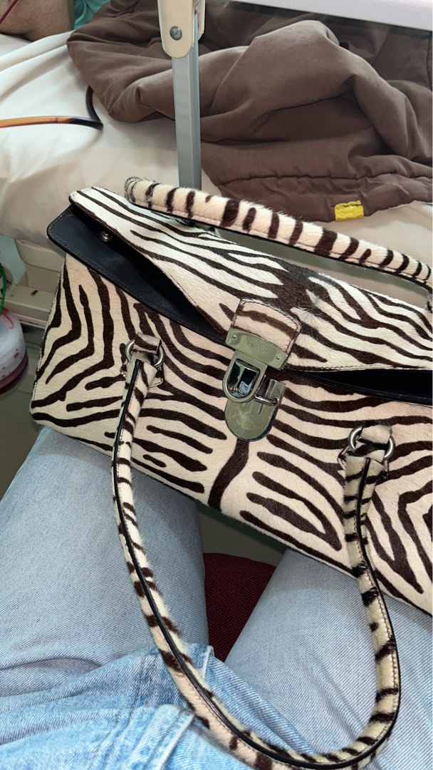 PRADA CAVALLINO ZEBRA PRINT EASY BAG, Fesyen Wanita, Tas & Dompet di