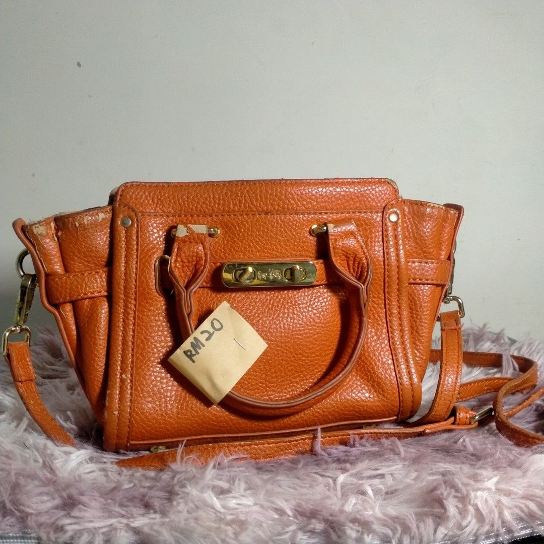 Coach preloved 2025