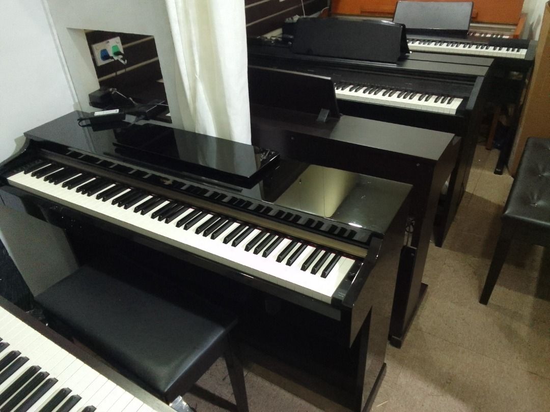 Refurbished digital pianos Casio Yamaha Hobbies Toys Music