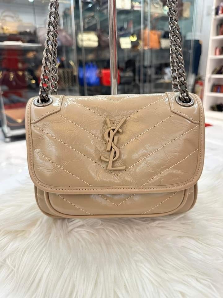 Women YSL Niki Kate Handbag Loulou Chain With OG Box And Dust Bag