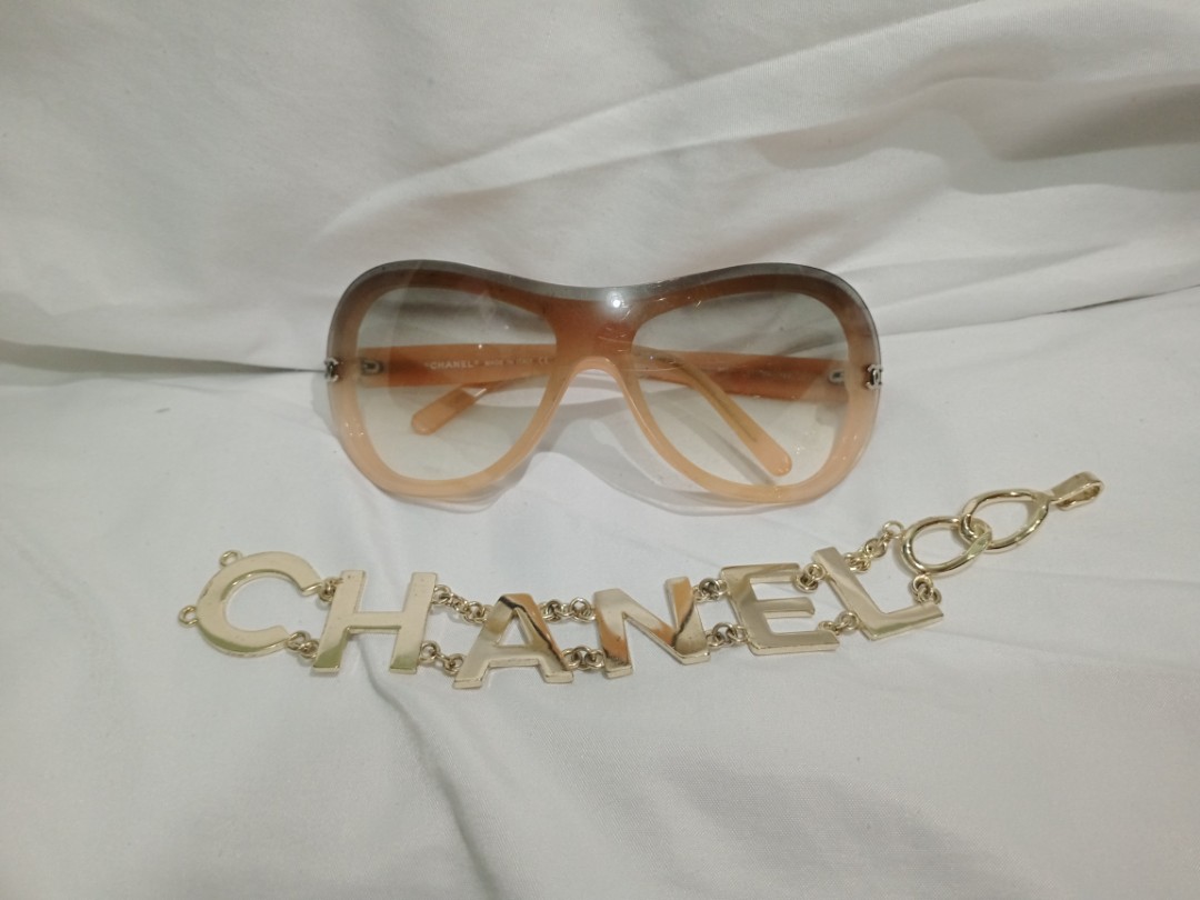 Sale! authentic chanel buckle with free chanel shades, Women's