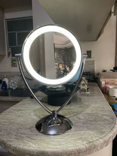SALE! Vanity mirror 5x with light & dimmer (firm price)