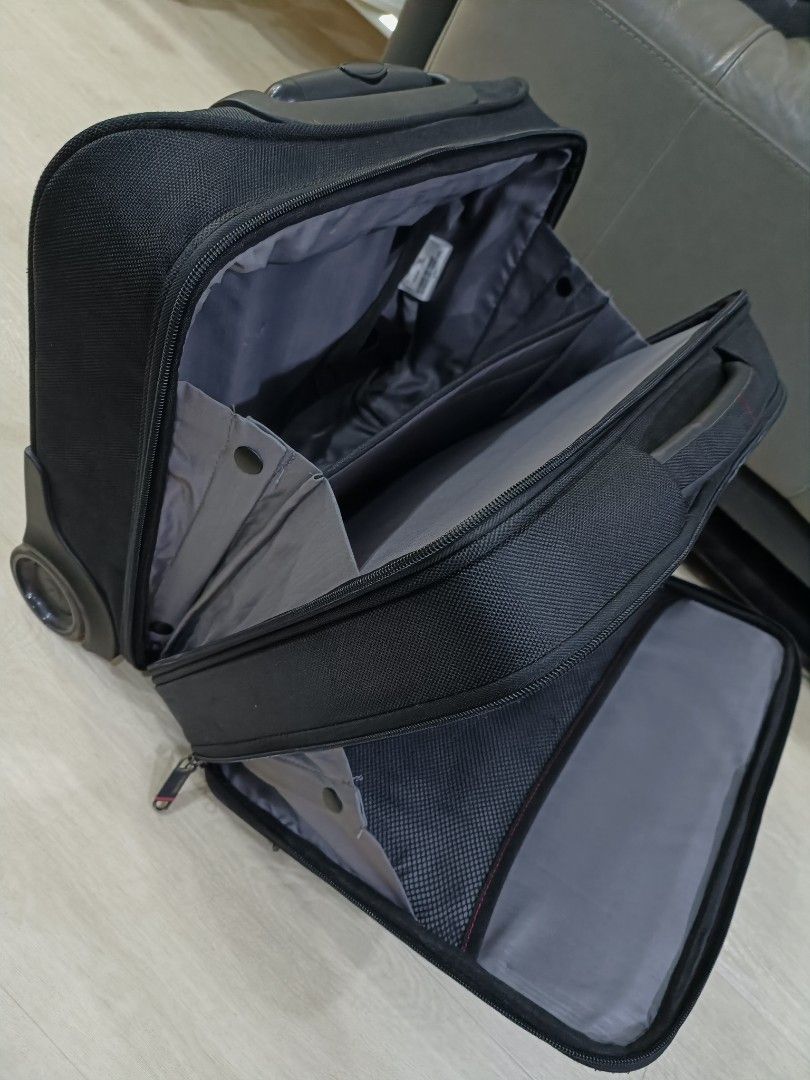 Samsonite Laptop trolley Bag, Hobbies & Toys, Travel, Luggage on Carousell