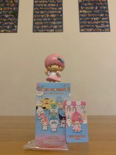 （分類：）位於 。 由 kodymody 提交（商品編號 1260081834，圖片 1）。簡介： 。