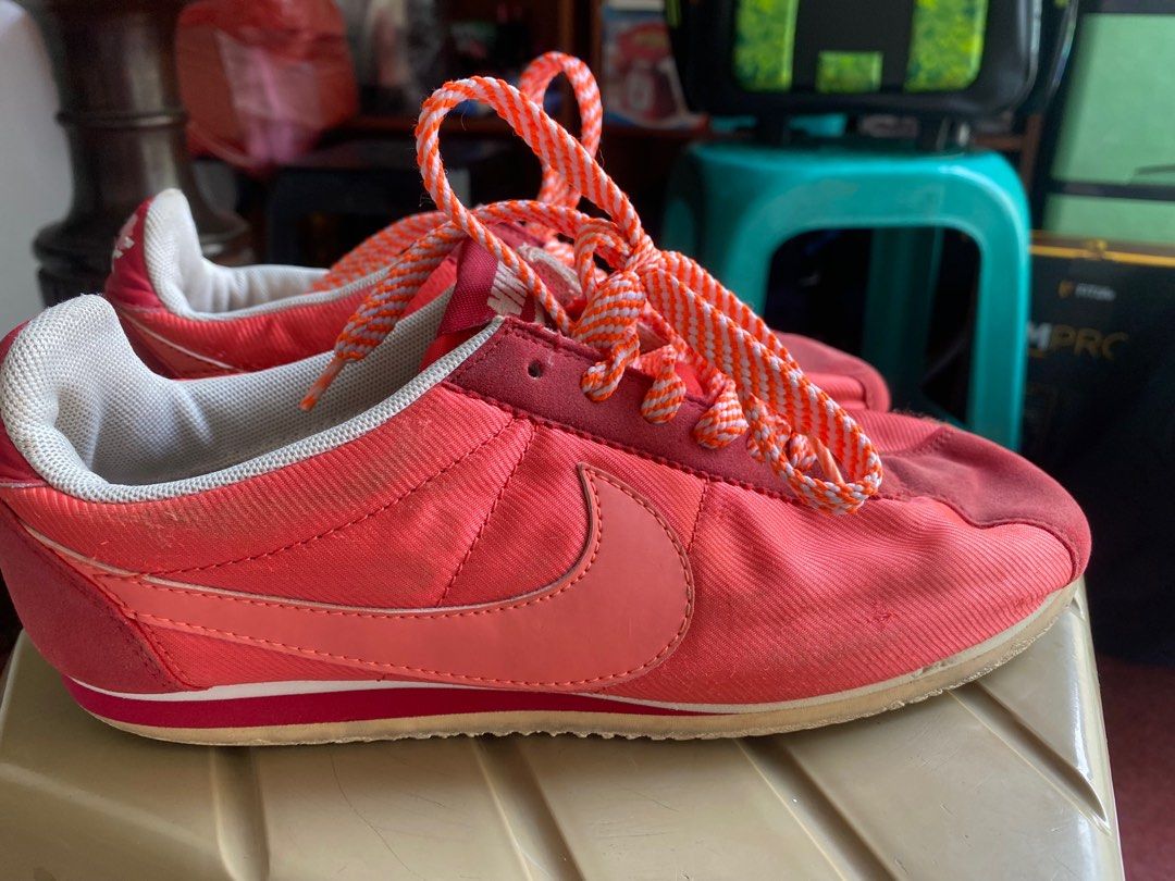 Sepatu nike cortez girls uk 38 Fesyen Wanita Sepatu di Carousell