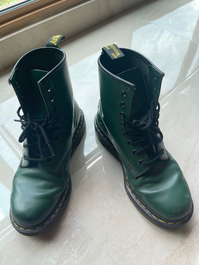 Forest green dr martens cheap