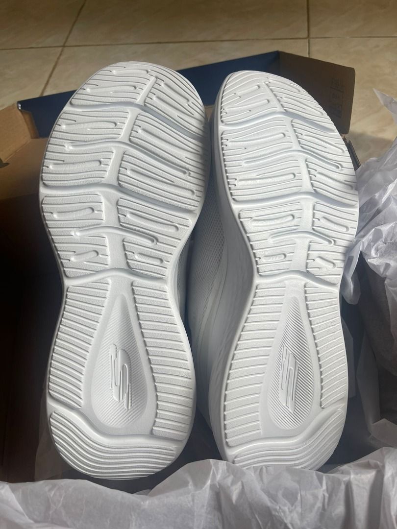 SKECHERS Air Cooled Memory Foam Fesyen Pria Sepatu Sneakers di