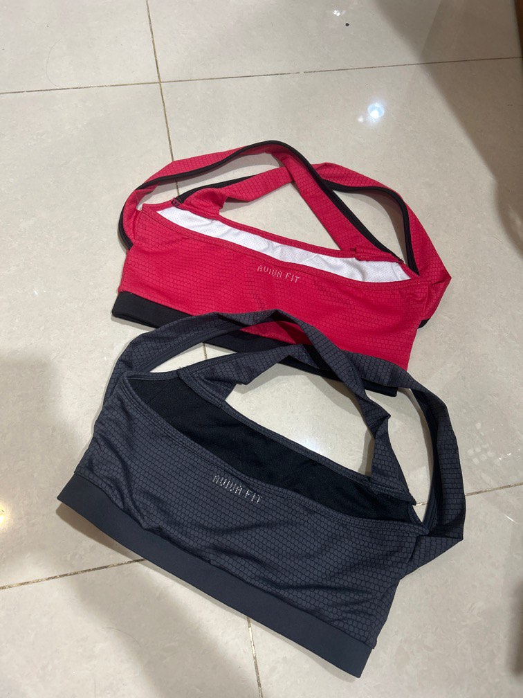 Sport top, Women's Fashion, Activewear on Carousell