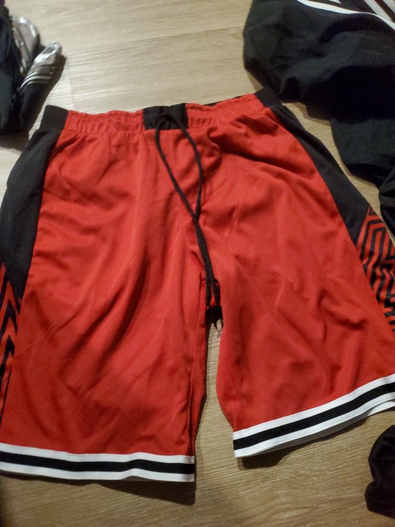 Tarmak discount basketball shorts